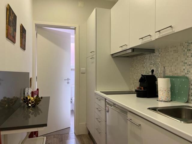 Fantastic 1 Bedroom Apartment At Roma Avenue - 1B Lisboa Dış mekan fotoğraf